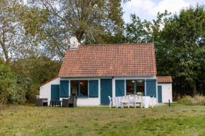 Huswell - Cosy bungalow near the sea with car & bike parking